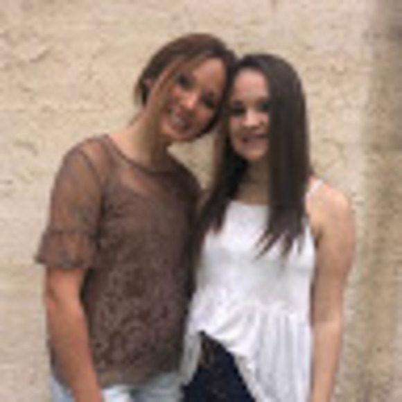 Meet your Posher, Lanie - Picture 1 of 1